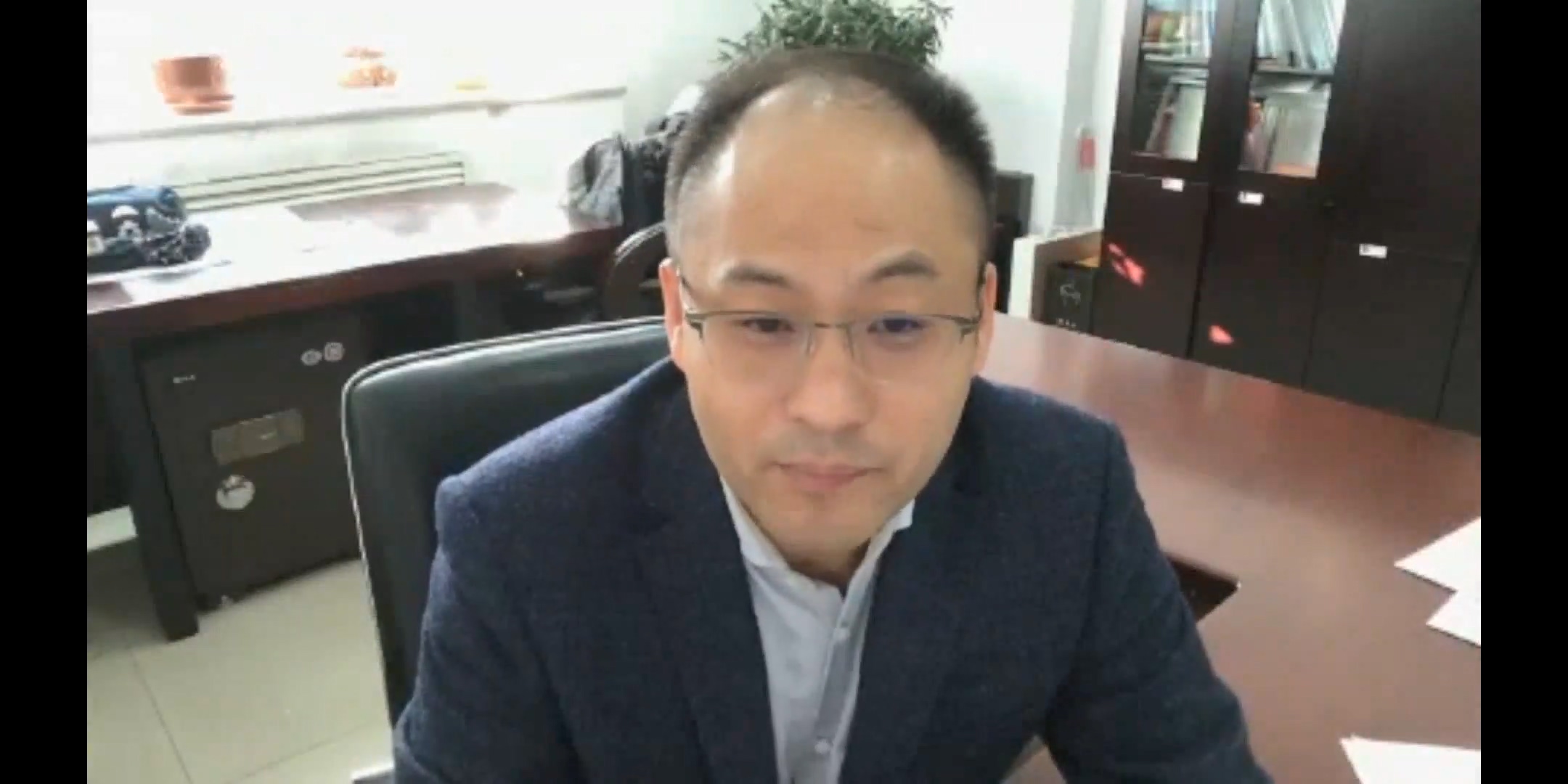 成人视频