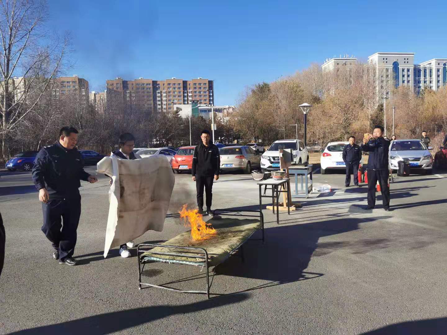 成人视频